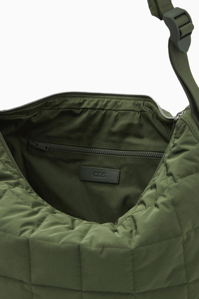 ☆韓国の人気☆【COS】☆COS QUILTED MESSENGER BAG RIPSTOP☆ QUILTED MESSENGER - RIPSTOP - BLACK | COS