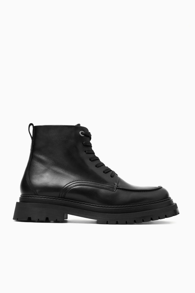 【関税込み】Chunky Sole Lace-Up Boots in Black Leather Black Lace Up Chunky Boots In Wide E Fit & Extra Wide EEE