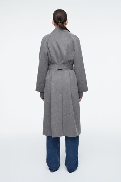 【関税&送料込】Mariuccia Coats Grey Martine Wool & Cashmere Blend Coat in Grey | Rue Sophie