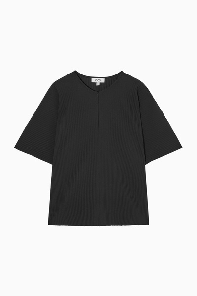 PLEATED HALF-ZIP TOP - BLACK | COS GB