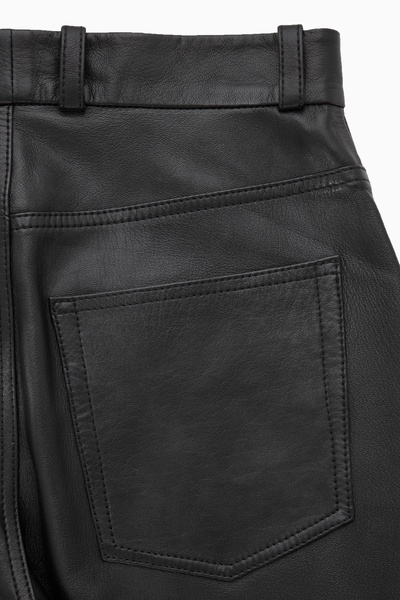 SLIM TAILORED FLARED LEATHER TROUSERS - BLACK
