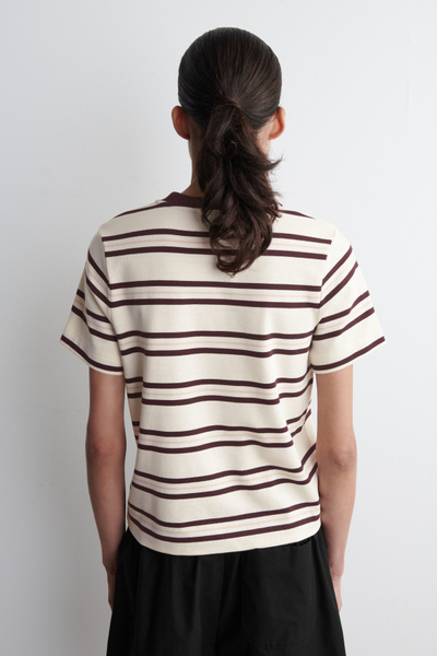 CLEAN CUT REGULAR T-SHIRT - WHITE / BURGUNDY / STRIPED | COS