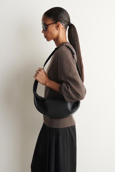 SWING CROSSBODY BAG - LEATHER - BLACK | COS US