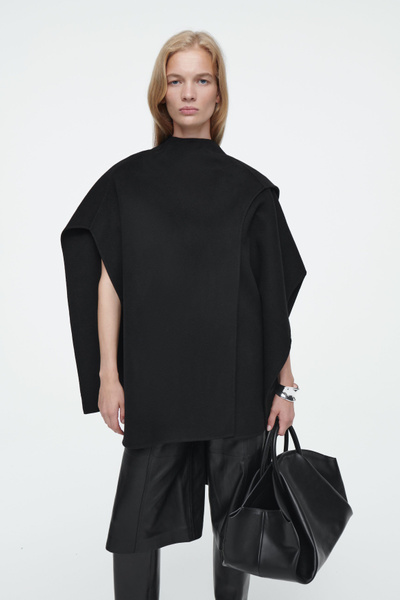 ジャケット・アウター COS WOOL MIX HYBRID CAPE COS Wool-Blend Cape in BRIGHT PINK | endource