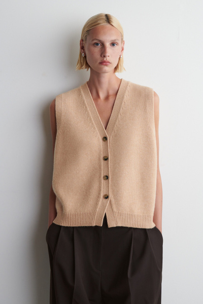 美品 24awMAATEE&SONS CASHMERE MINK VEST MAATEE&SONS Ex. CASHMERE/MINK REVER VEST | Must