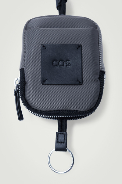 バッグ MM MINI CROSSBODY POUCH MM MINI CROSSBODY POUCH