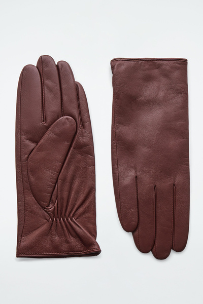 CASHMERE-LINED LEATHER GLOVES - BURGUNDY | COS