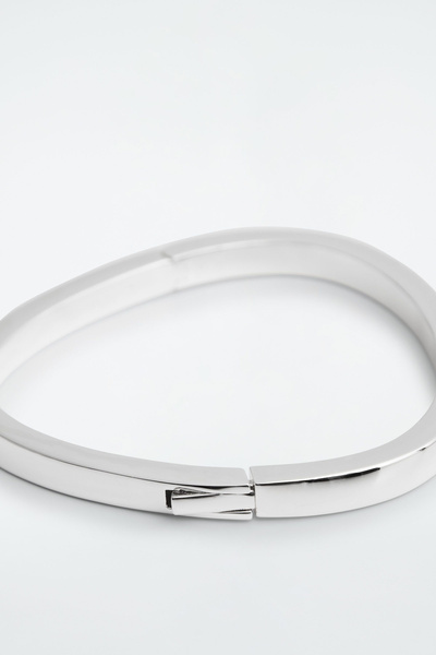 【L'Appartement】 で購入した bangle 6486_39d5d2a170.jpg