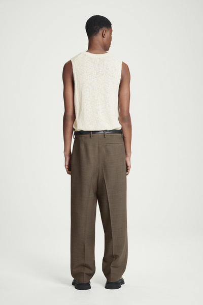 定価38500円CLASSIC WOOL 2TACK TAPERED PANTS Black 15milmil15 Wool Pants SS25 23180143 | Zegna US