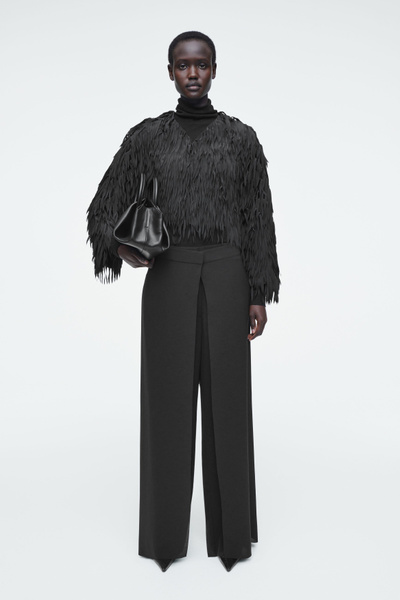 CLANE クラネ　CROSS FRINGE BOLERO CLANE（クラネ）の「CROSS FRINGE BOLERO（カーディガン/ボレロ