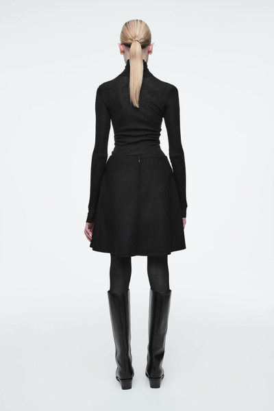 ミニスカート TRAPEZE MINI SKIRT IN DOUBLE FACED WOOL FOLD-DETAIL DOUBLE-FACED WOOL MINI SKIRT - BLACK | COS