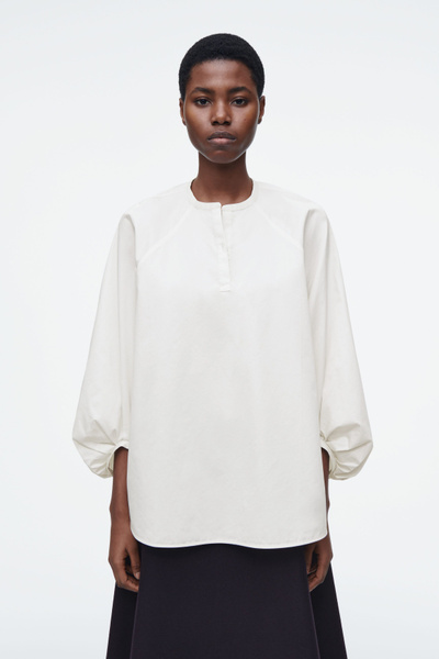 限界価格　Raffle balloon cape Blouse white Cape Sleeve Blouse - Women - Ready-to-Wear | LOUIS VUITTON ®