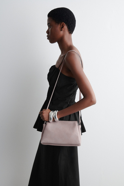 トートバッグ [MATINKIM]zip around suede mini bag in lilac MUSINSA | MATIN KIM ZIP AROUND SUEDE MINI BAG IN LILAC
