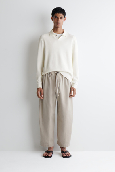 【BAON】Beauret String Jogger Pants BARREL-LEG DRAWSTRING PANTS - BEIGE | COS