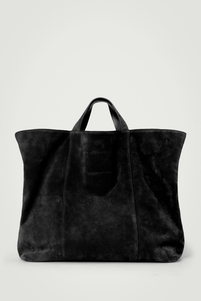 国内未入荷★ THE ROW To Go Small suede tote bag To Go Small suede tote bag in brown - The Row | Mytheresa