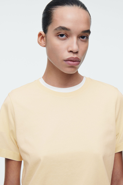 CREW-NECK COTTON T-SHIRT - LIGHT YELLOW | COS