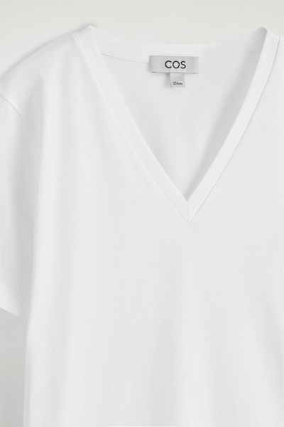 アンスクリア Cotton V Neck No Sleeve Knit V-NECK COTTON T-SHIRT - WHITE | COS