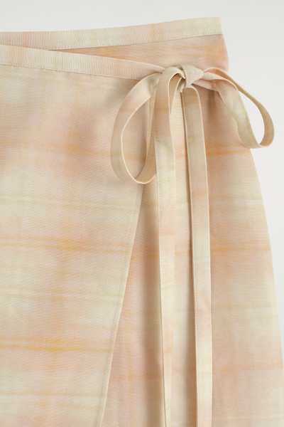 CHECKED MIDI WRAP SKIRT - APRICOT / CHECKED | COS