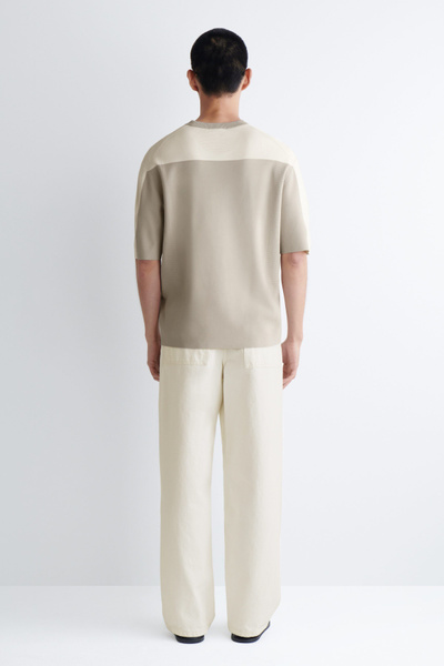 トップス soerte MESH PANEL TEE jian ye rotol MESH-PANEL KNITTED T-SHIRT - MOLE / OFF-WHITE | COS