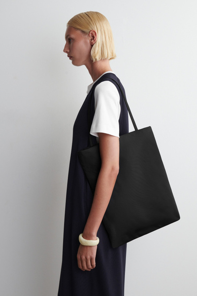 ARCHIVE TOTE BAG - NYLON - BLACK