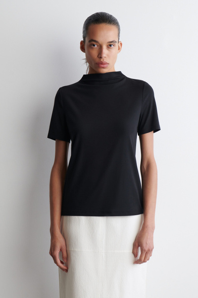 CROPPED JERSEY T-SHIRT - BLACK | COS