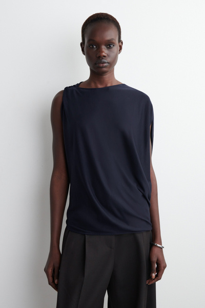 トップス COYSEIO TWISTED SLEEVELESS DARK NAVY TWISTED SLEEVELESS DARK NAVY - coyseio
