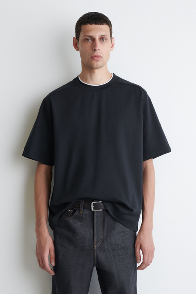 ★MAINBOOTH★Mach 5 Oversized T-shirt(BLACK)★正規品/送料込 MUSINSA | MAINBOOTH [Atom] Mach 5 Oversized T-Shirt (White)