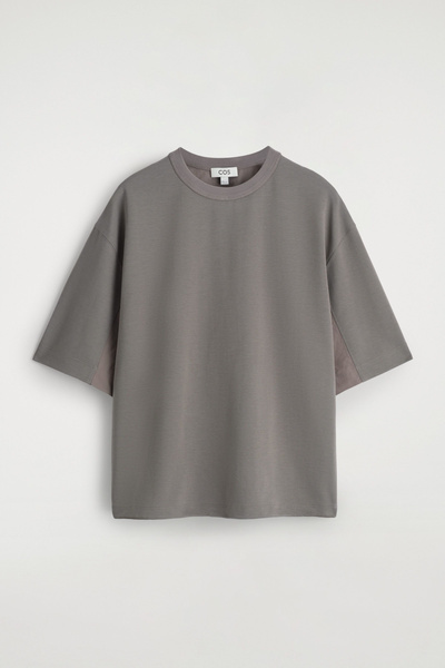 OVERSIZED PANELED DRAWSTRING T-SHIRT - MOLE | COS