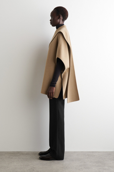 DOUBLE-FACED WOOL SCARF CAPE - BEIGE | COS