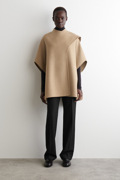 ポンチョ・ケープ VIRGIN WOOL BLEND CAPE THE ROW Nusa Hooded Virgin Wool-Blend Cape | endource