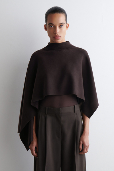 ポンチョ・ケープ CHLO WOOL ASYMMETRIC CAPE ポンチョ・ケープ Chloe Wool Asymmetric Cape Chloé Ladies