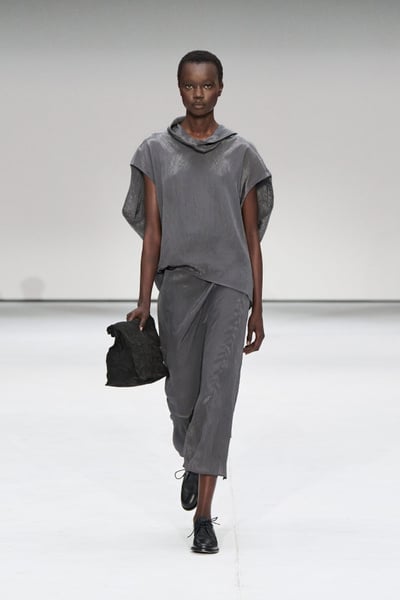 CRINKLED-SATIN PENCIL SKIRT - STEEL | COS
