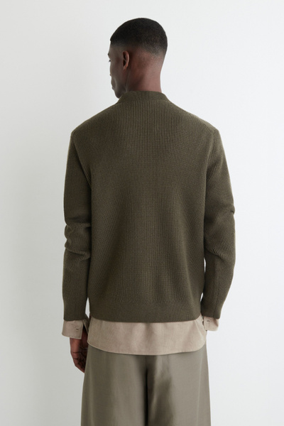 POCKET-DETAIL WOOL CREW-NECK SWEATER - KHAKI | COS