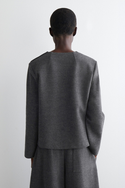 8233_dd058e1ca0_b6c70e55a05a6d