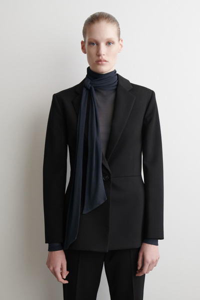 その他 Silk SCARF-DETAIL SILK TOP - ECRU | COS