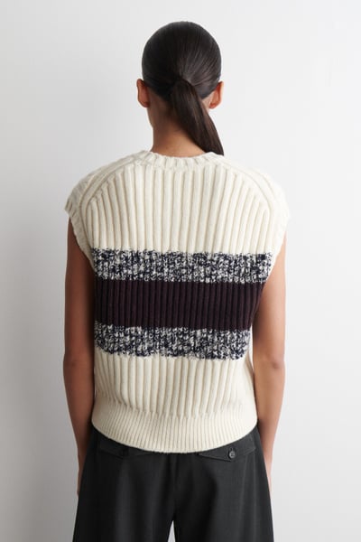 TEXTURED MERINO WOOL V-NECK VEST - CREAM / BURGUNDY | COS US