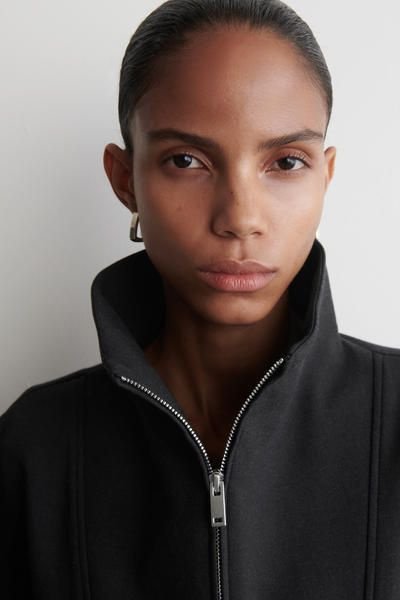 MOCK-NECK ZIP-UP TOP - CHARCOAL | COS US