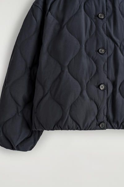 GATHERED QUILTED DOWN JACKET - NAVY | COS US