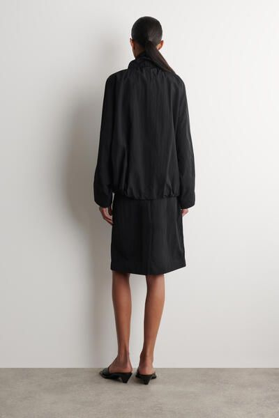 タグ付き COSナイロンファンネルネック NYLON FUNNEL-NECK JACKET ナイロンファンネルネックジャケット