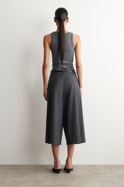 ENFOLD WIDE-CULOTTES OVER-ALLS グレー PLEATED WOOL-BLEND CULOTTES - GRAY | COS US