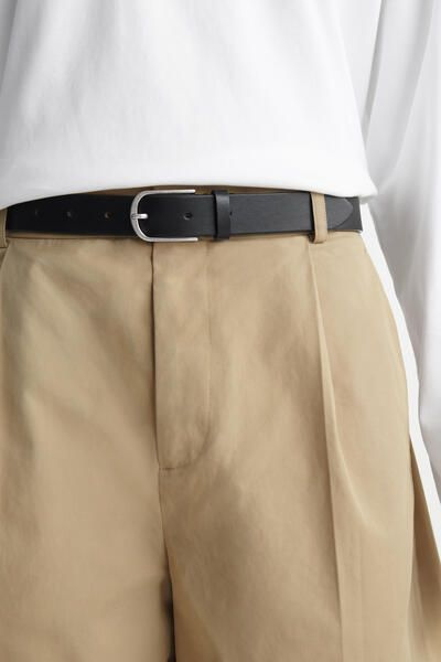 COTTON-TWILL CHINO SHORTS - BEIGE | COS US